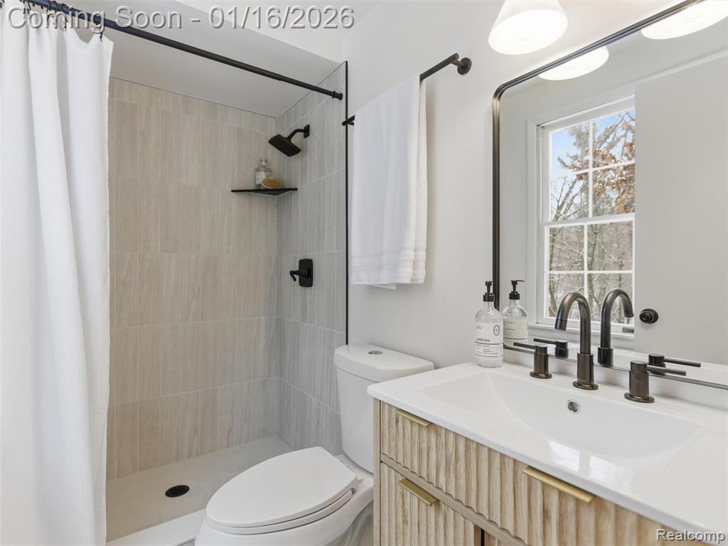 3227 Cairncross Drive, Oakland, MI — Photo 14