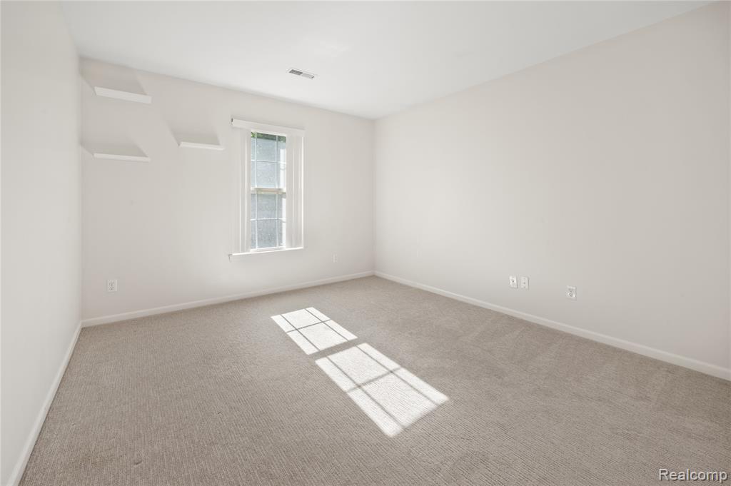 730 Amberly Drive, C, Waterford, MI 48328 — Photo 20