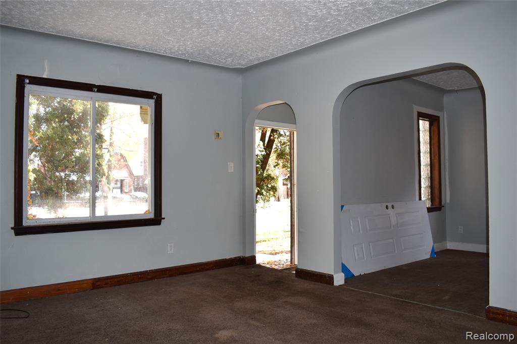 9729 Lakepointe Street, Detroit, MI 48224 — Photo 6