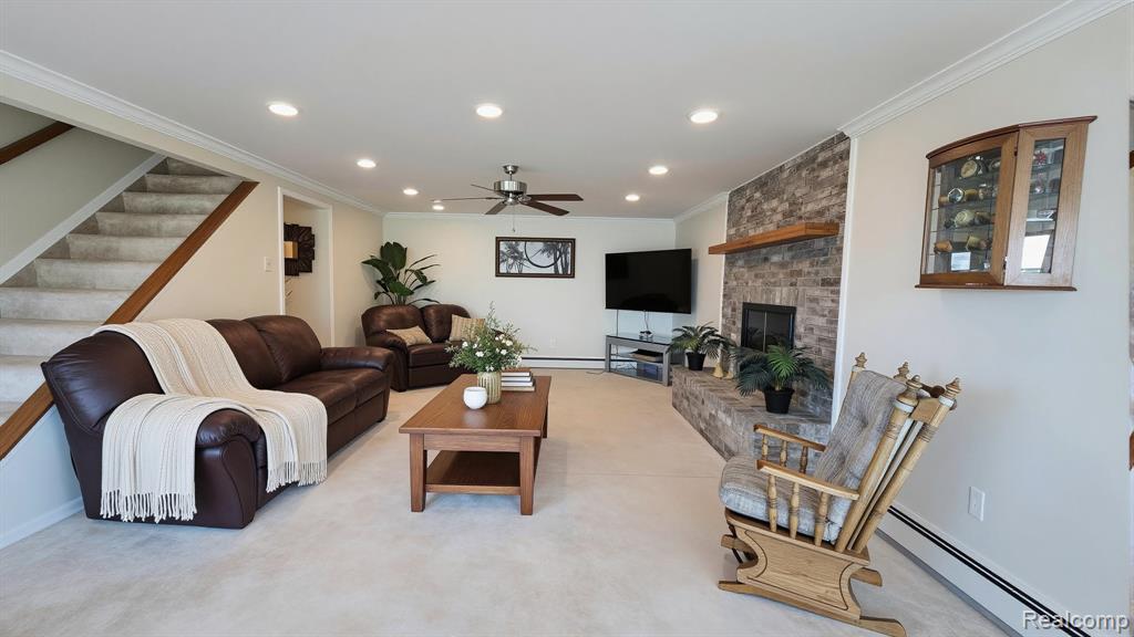 9619 Portage Lake Avenue, Pinckney, MI 48169 — Photo 11