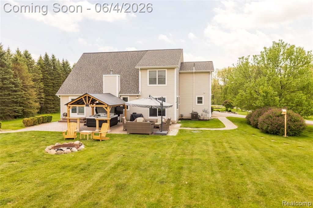 12621 Golden Oaks Drive, Milford, MI 48380 — Photo 2