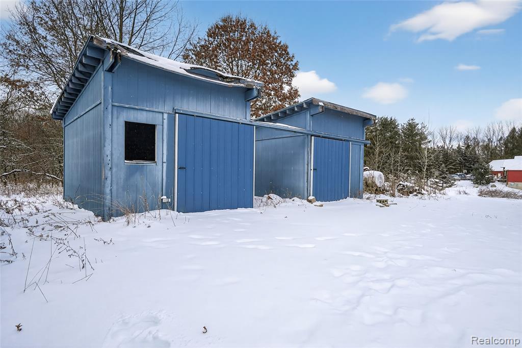 9624 Bridge Lake Road, Clarkston, MI 48348 — Photo 53