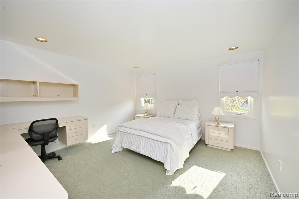 6020 Orchard Ridge Court, West Bloomfield, MI — Photo 35