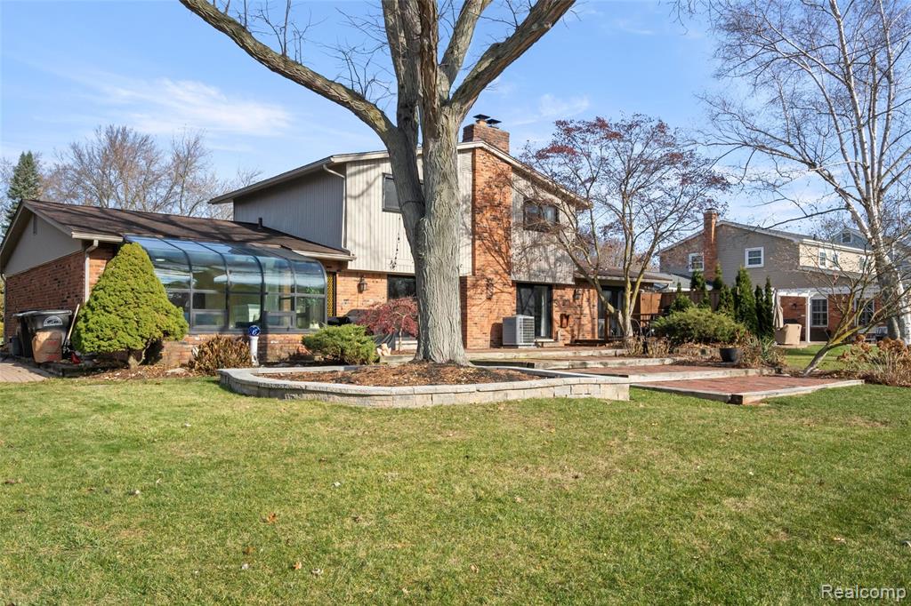 42085 Banbury Road, Northville, MI 48168 — Photo 52