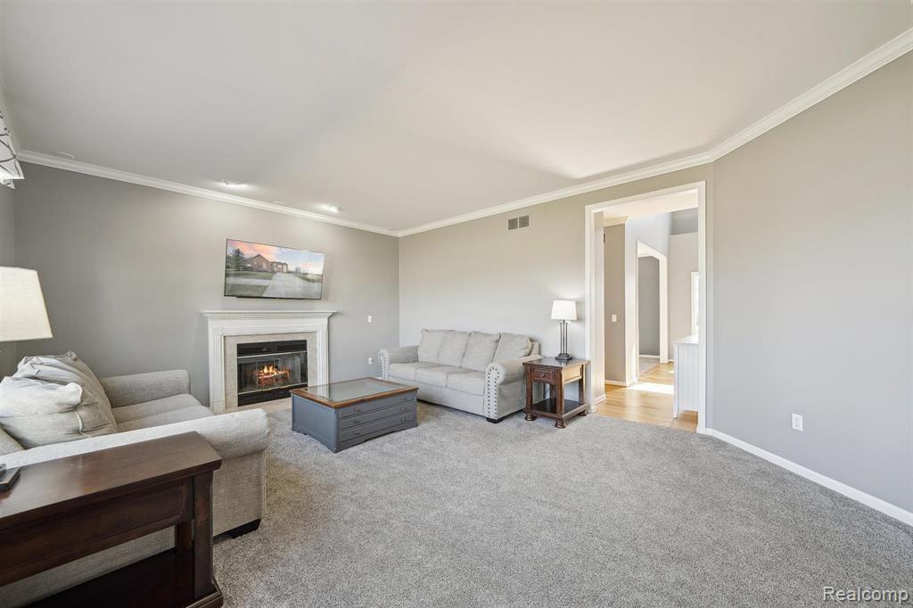 707 BAY POINTE Drive, Oxford, MI 48371 — Photo 18