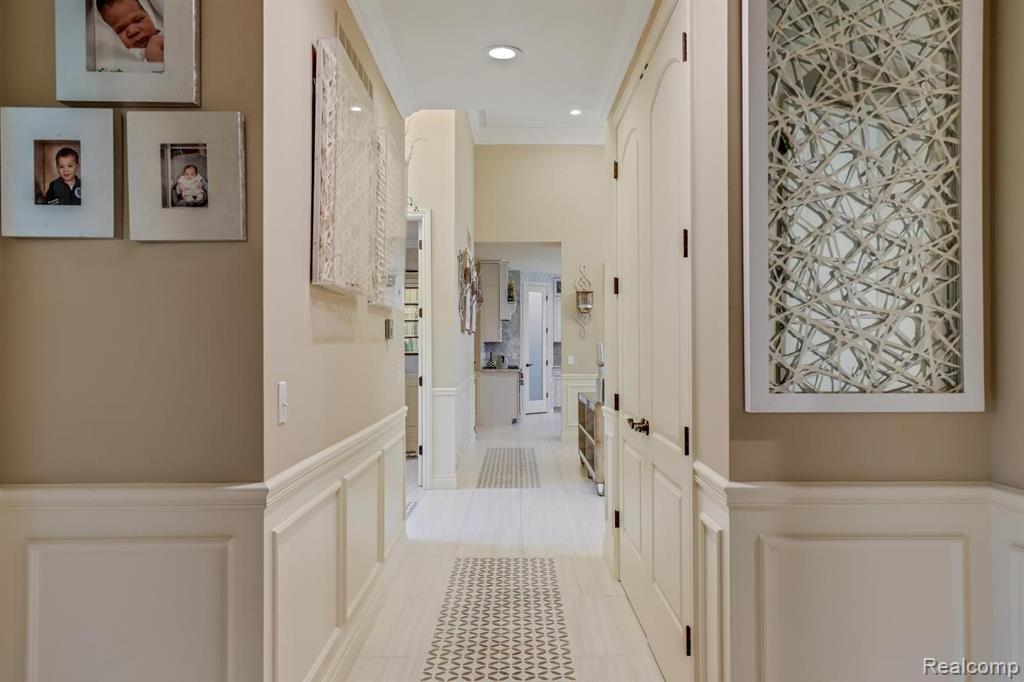 3960 HARVEST CREEK Court, Rochester, MI 48306 — Photo 42
