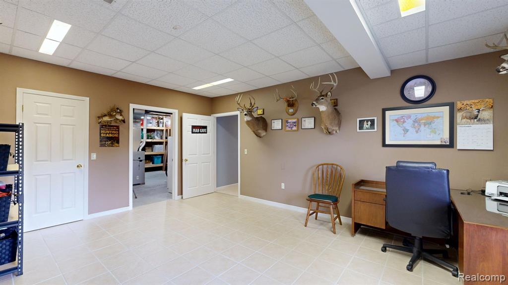 4400 Oak Tree Trail, Fenton, MI 48430 — Photo 46