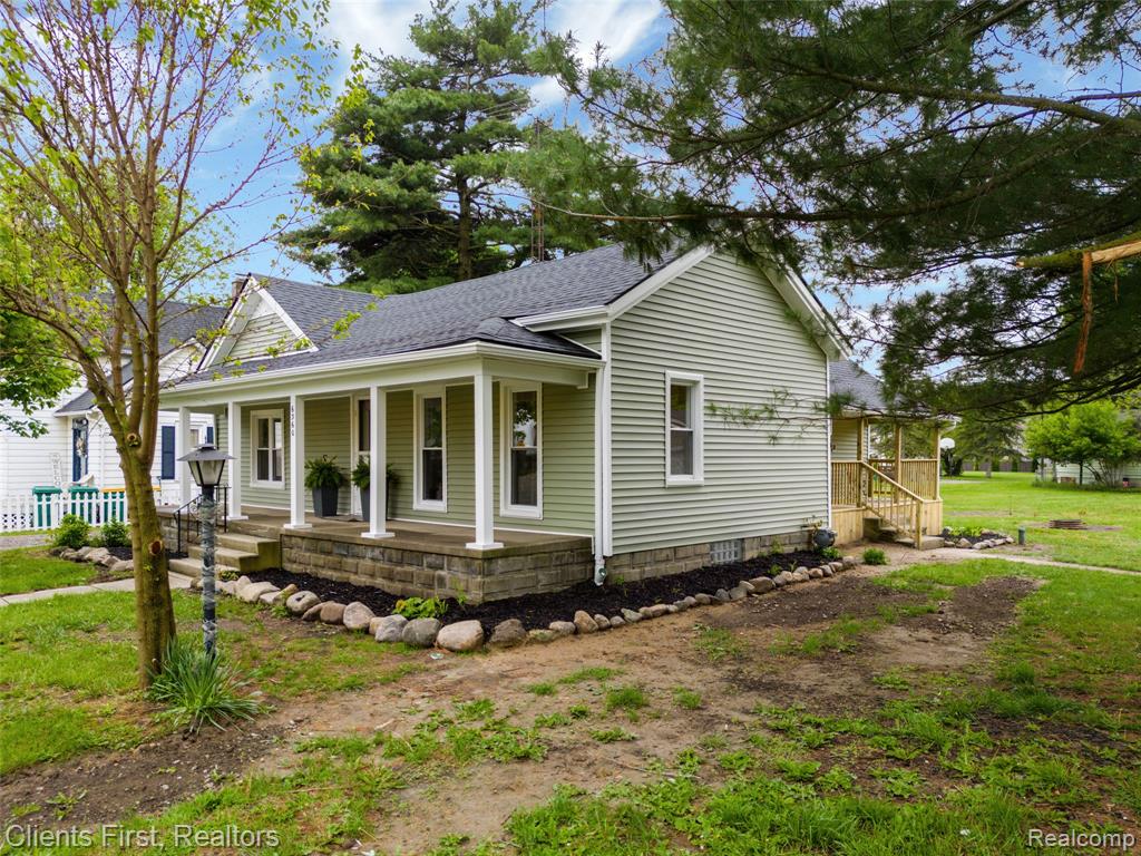 6360 DENTON Road, Belleville, MI 48111 — Photo 2
