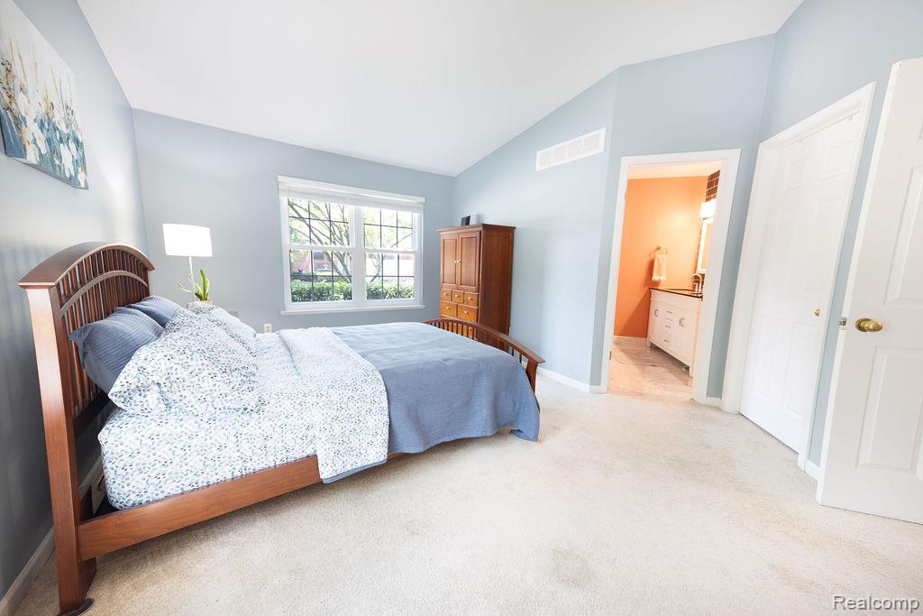 7108 Green Farm Road, West Bloomfield, MI — Photo 15