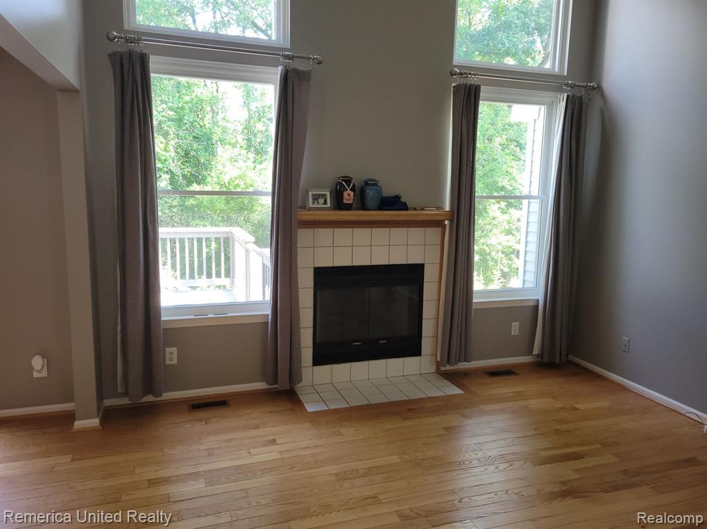 971 RIKKI ANN, Wixom, MI 48393 — Photo 7