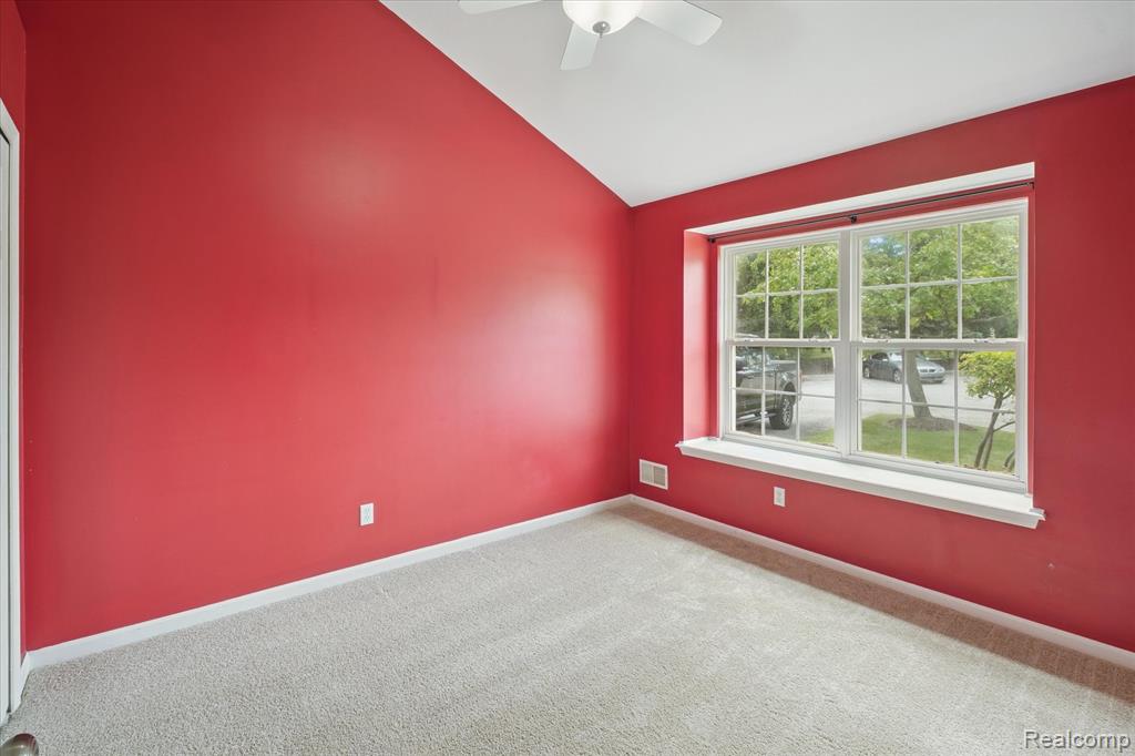 5449 Greenway Drive, Trenton, MI 48183 — Photo 20