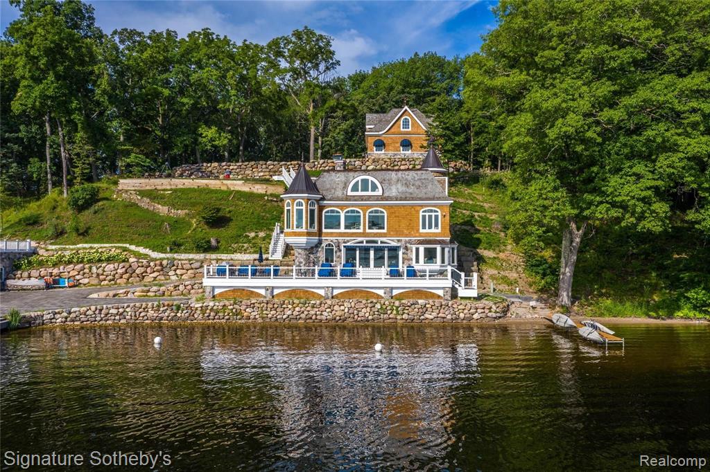14625 A Edgewater Drive, Gregory, MI 48137