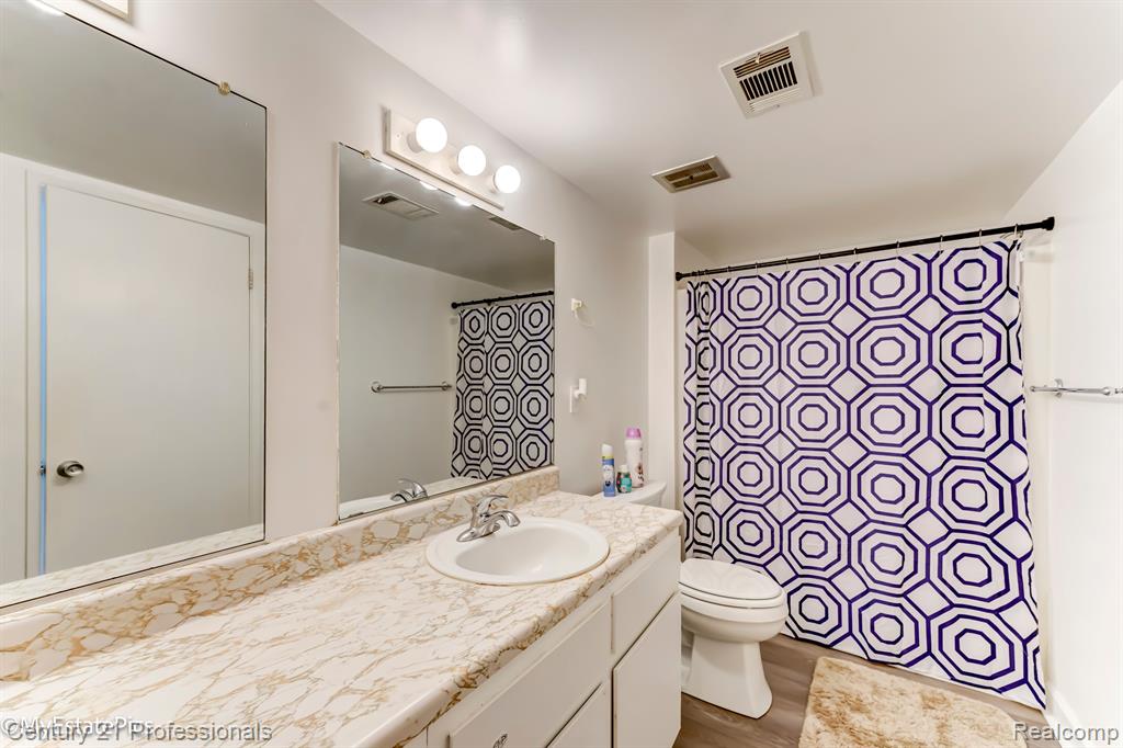 2102 PAULINE Boulevard, 102, Ann Arbor, MI 48103 — Photo 16
