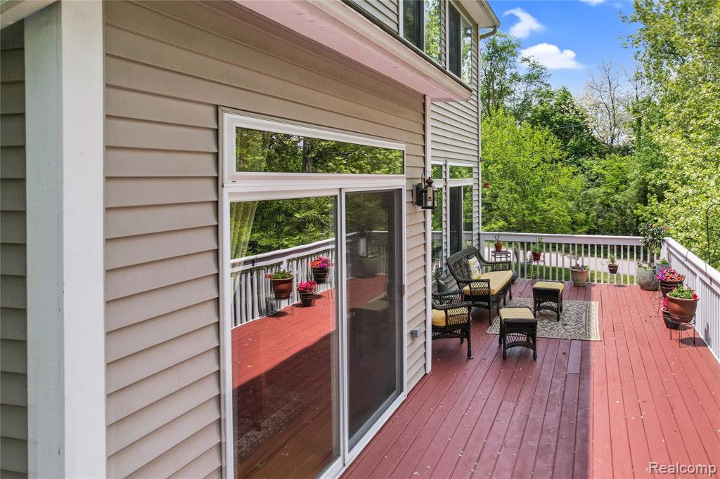 13698 Webbs Shore Drive, Gregory, MI 48137 — Photo 8