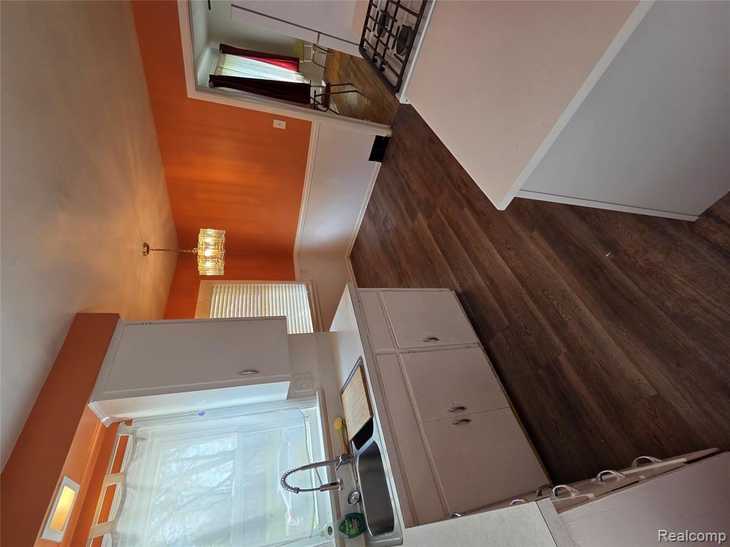 5046 Lafontaine Street, Grosse Pointe, MI 48236 — Photo 7