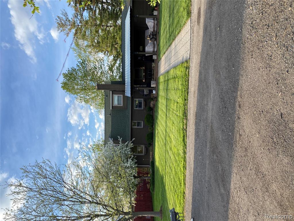 8402 27 Mile / Edmund Lane, Washington, MI — Photo 4