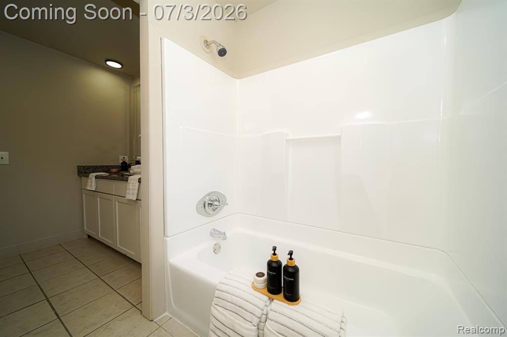 6578 Greene Haven Drive, Clarkston, MI 48348 — Photo 54