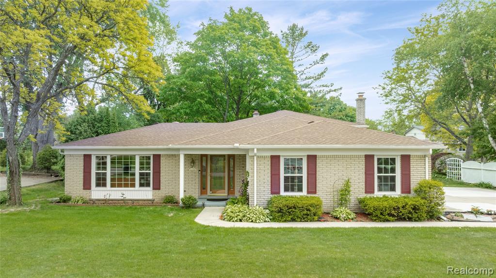 4118 CHERRYWOOD Drive, Troy, MI 48098 — Photo 2