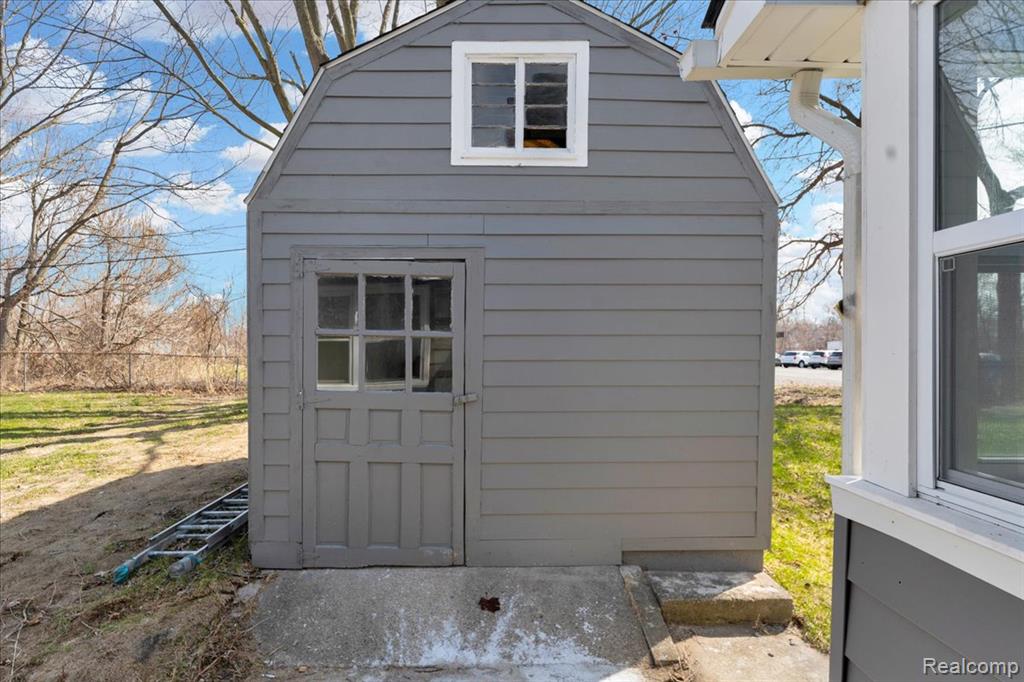 40 Burbank, Ypsilanti, MI 48198 — Photo 22