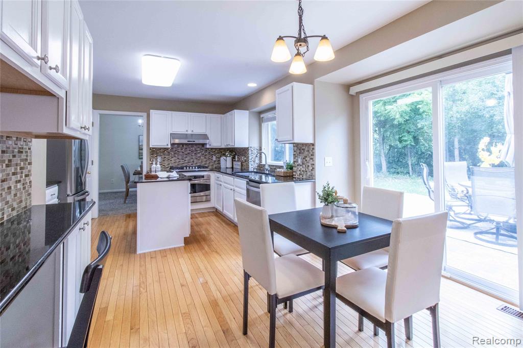 3374 Empire State Drive, Canton, MI 48188 — Photo 23