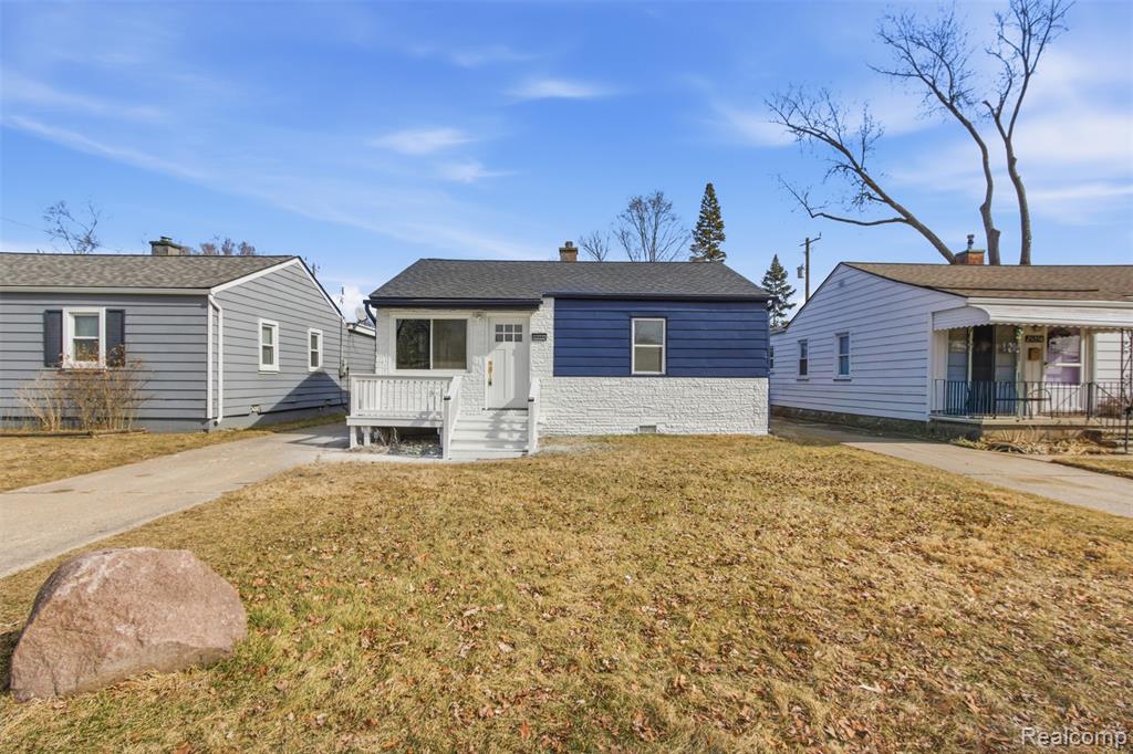 26066 Barrington Street, Madison Heights, MI 48071 — Photo 2