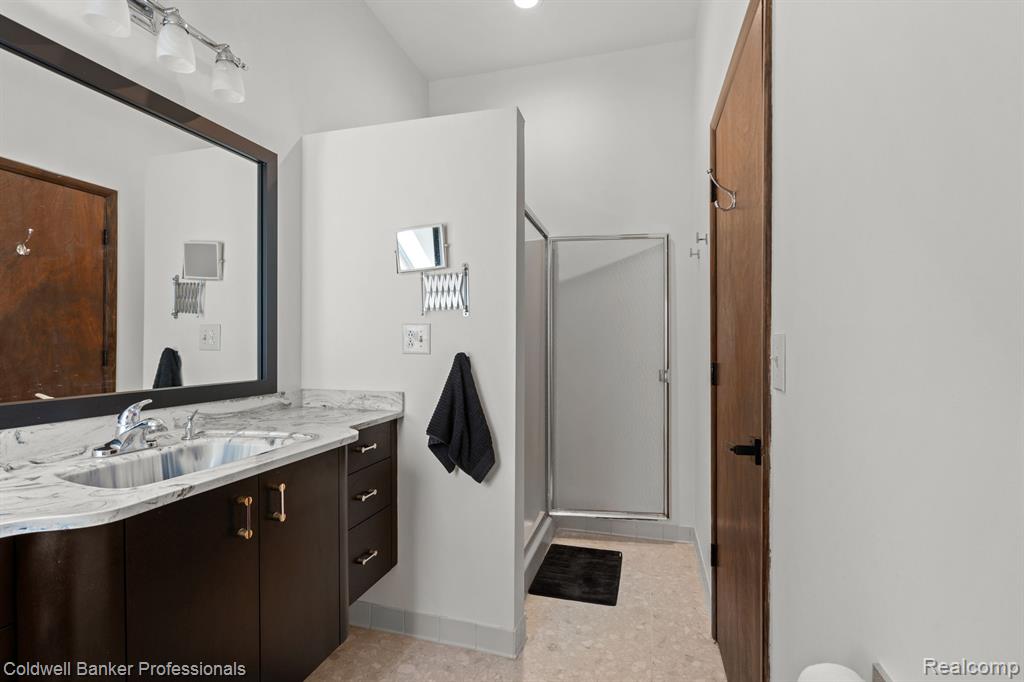 4943 CANYON OAKS Drive, Brighton, MI 48114 — Photo 37