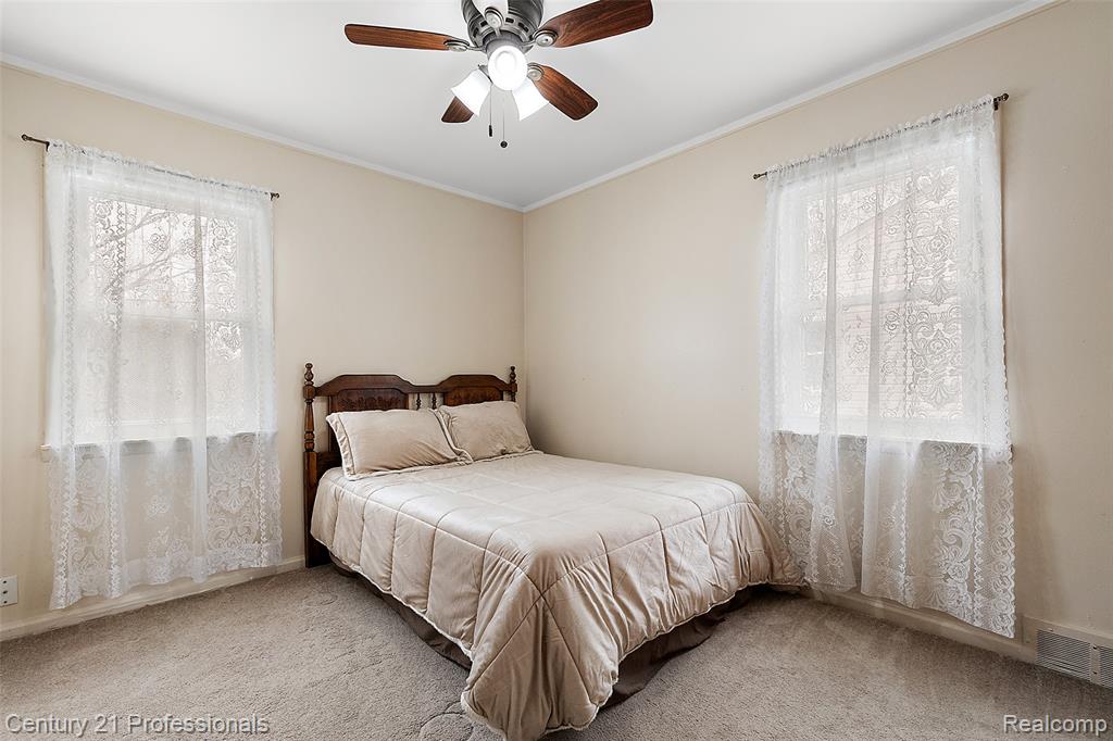 4155 Kempf Street, Waterford, MI 48329 — Photo 24