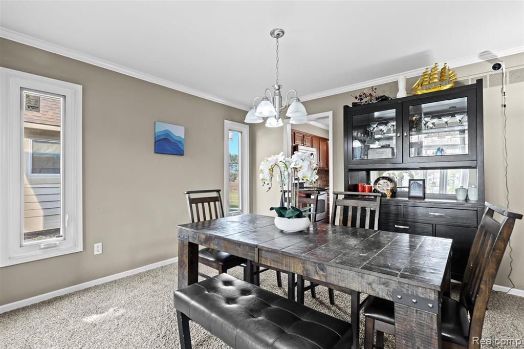 44808 Rivergate Drive, Clinton Twp, MI 48038 — Photo 8