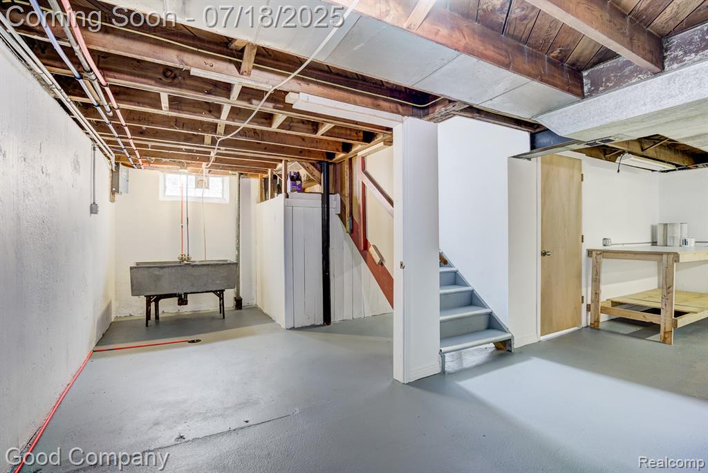 923 E 4th Street, Royal Oak, MI 48067 — Photo 33