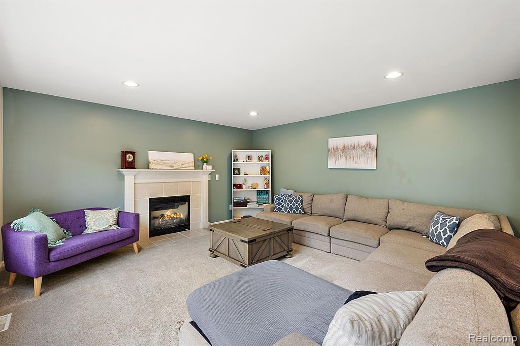 6968 Wellington Drive, Dexter, MI 48130 — Photo 27