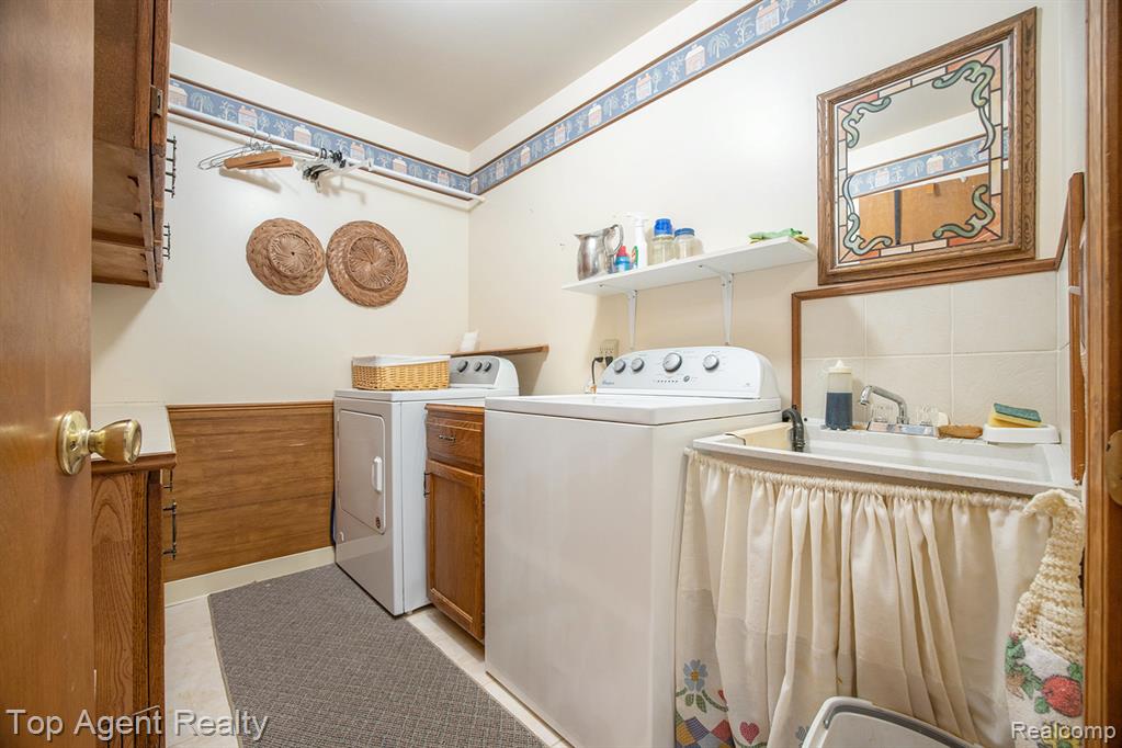 43378 Riverbend Boulevard, Clinton Twp, MI 48038 — Photo 22