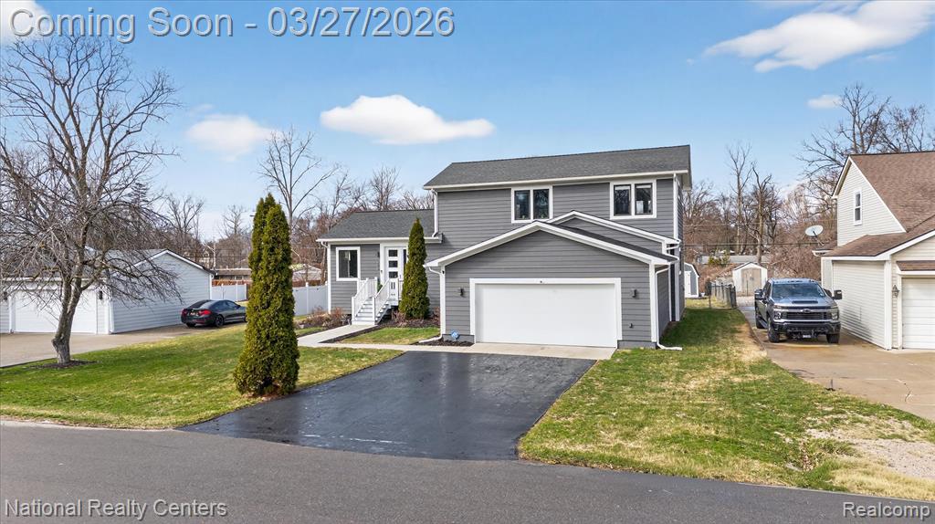 946 Dunreath Street, Wolverine Lake, MI 48390 — Photo 57