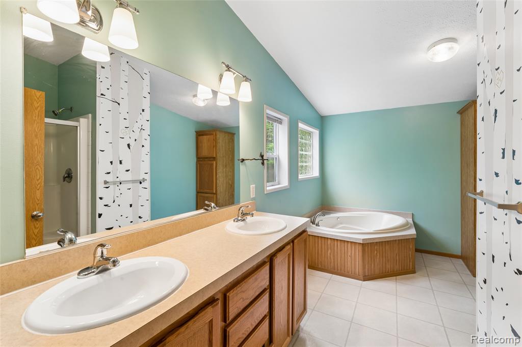 4587 Brown Road, Vassar, MI 48768 — Photo 36