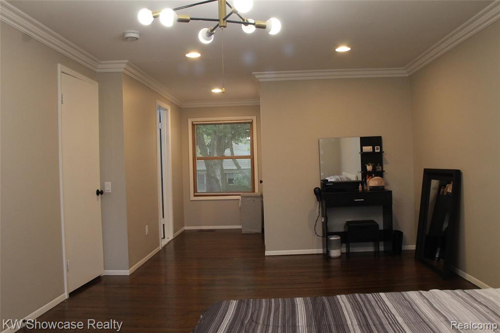 5226 Green Road, West Bloomfield, MI 48323 — Photo 26