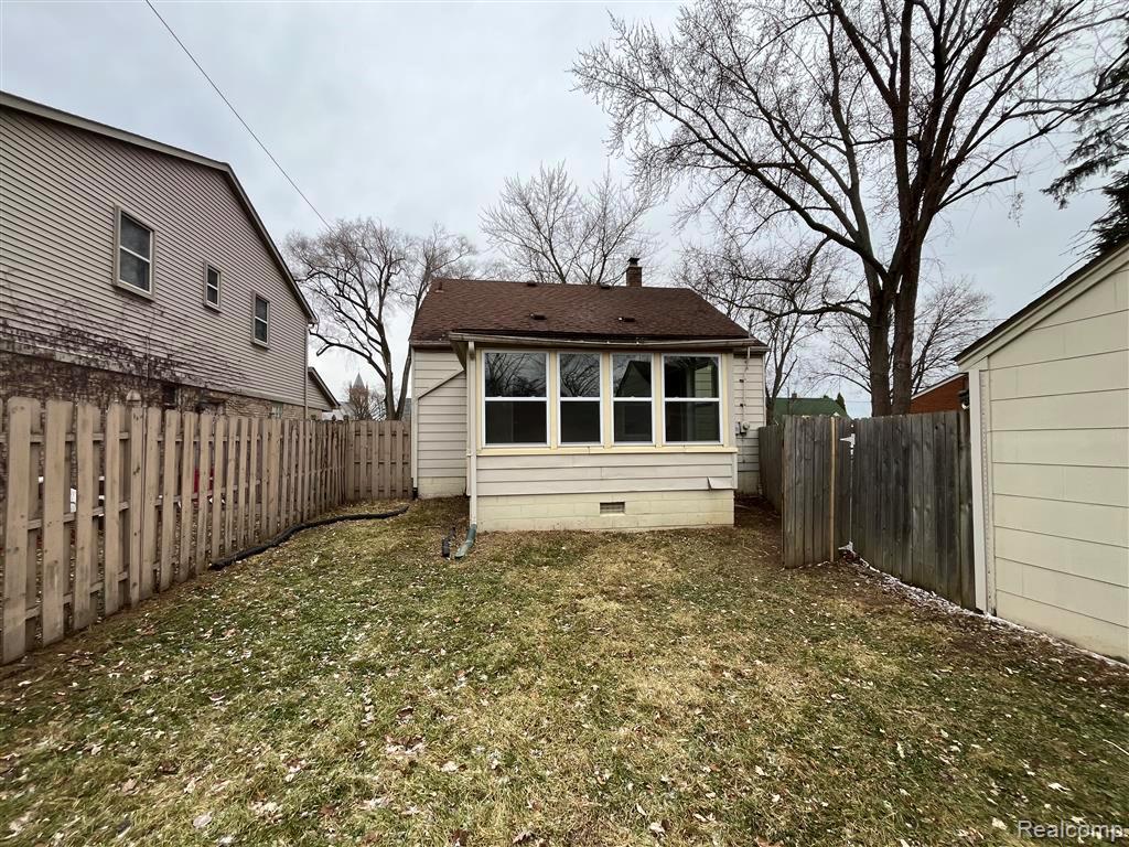 16572 Rosemary, Fraser, MI 48026 — Photo 22