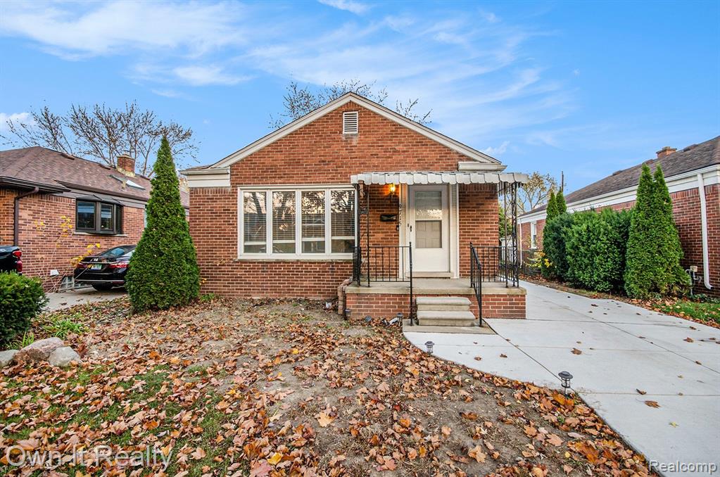 9715 STERLING Avenue, Allen Park, MI 48101 — Photo 4