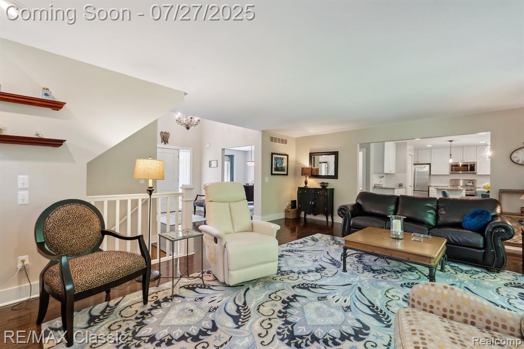 5133 Canyon Oaks Drive, Brighton, MI 48114 — Photo 11