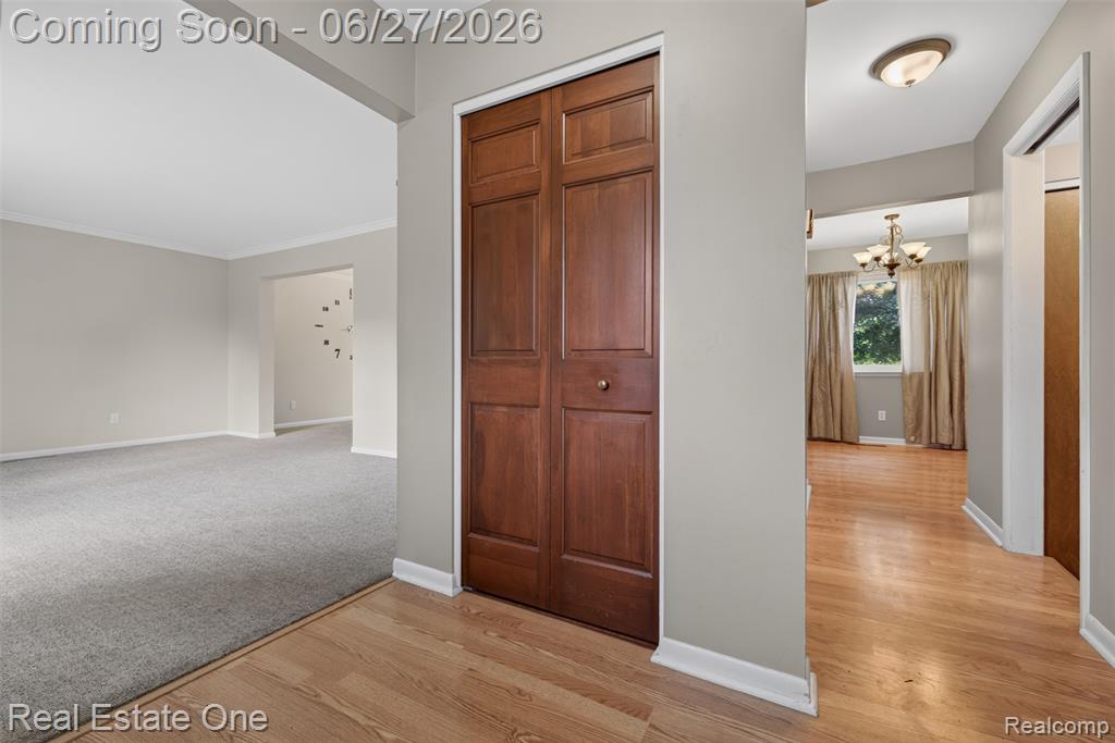 10379 Hegel Road, Goodrich Vlg, MI — Photo 6