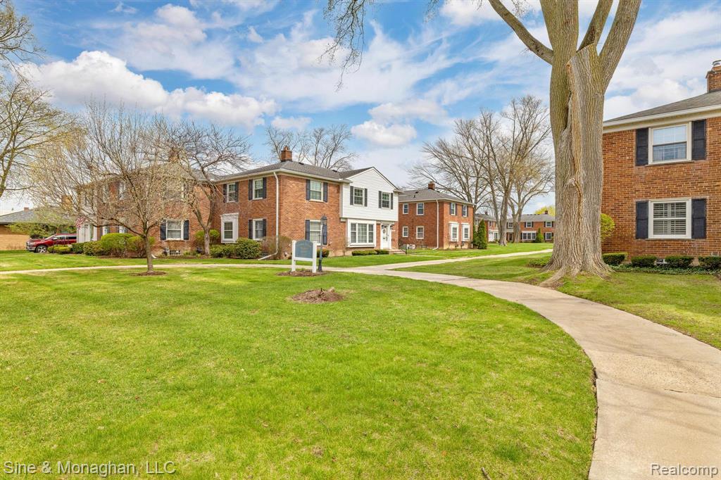 612 Cadieux Road, Grosse Pointe, MI 48230 — Photo 29