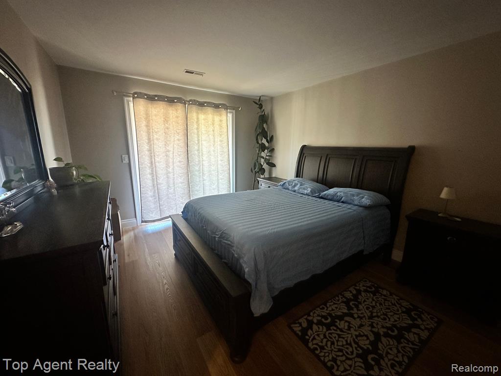 5844 PINE AIRES Drive, Sterling Heights, MI 48314 — Photo 13