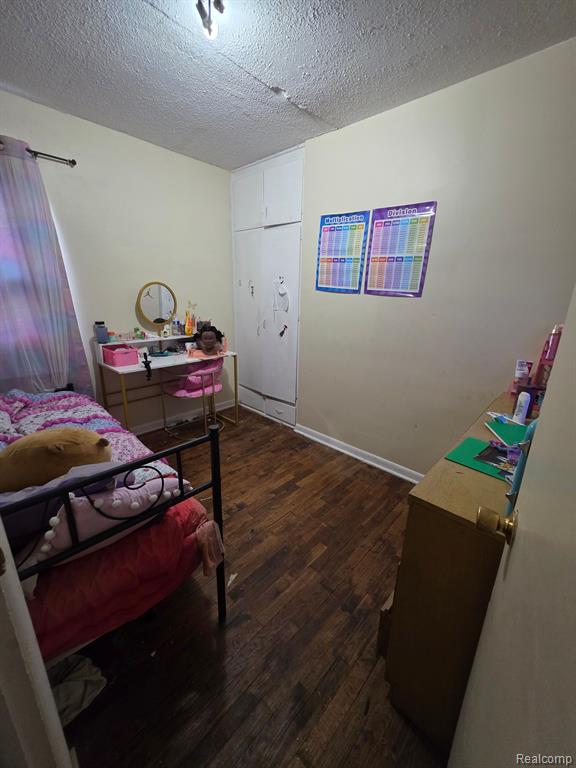 972 BARNEY Avenue, Flint, MI 48503 — Photo 7