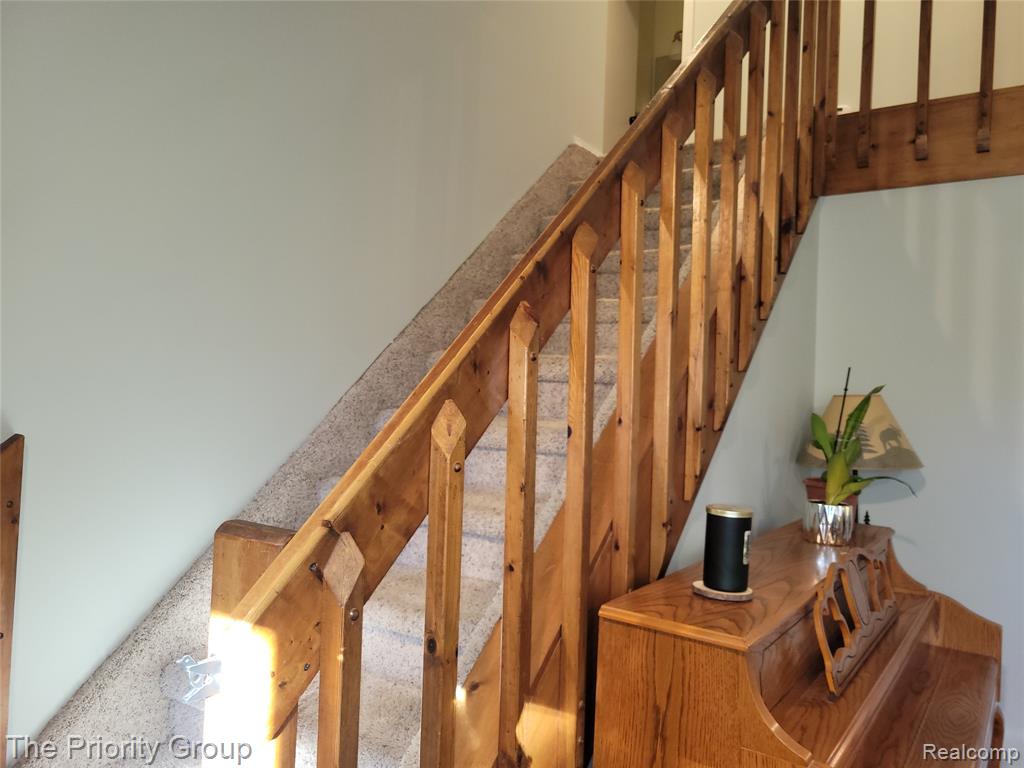 5650 Hillsboro Road, Davisburg, MI 48350 — Photo 14