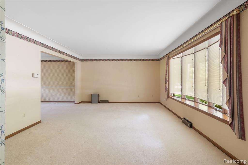 5505 Dolphin Street, East China, MI — Photo 5