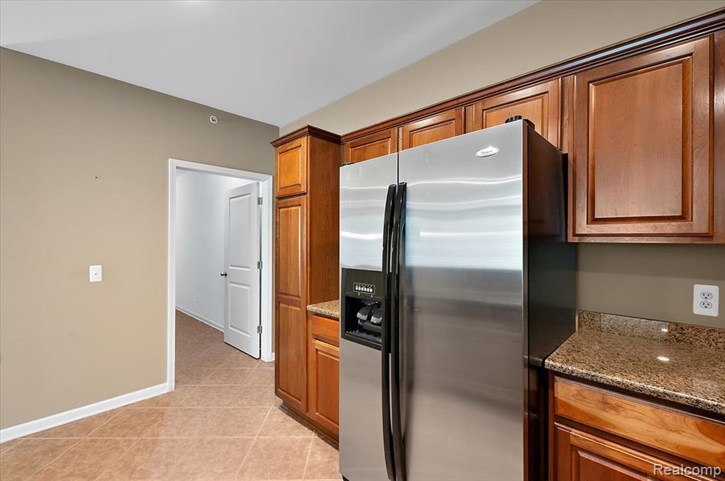 6713 Boulder Pointe Drive, Washington, MI — Photo 17