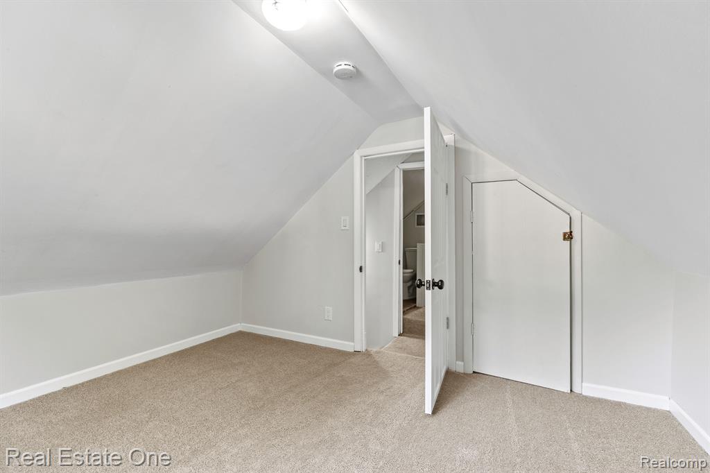 3993 WEDDELL Street, Dearborn Heights, MI 48125 — Photo 23