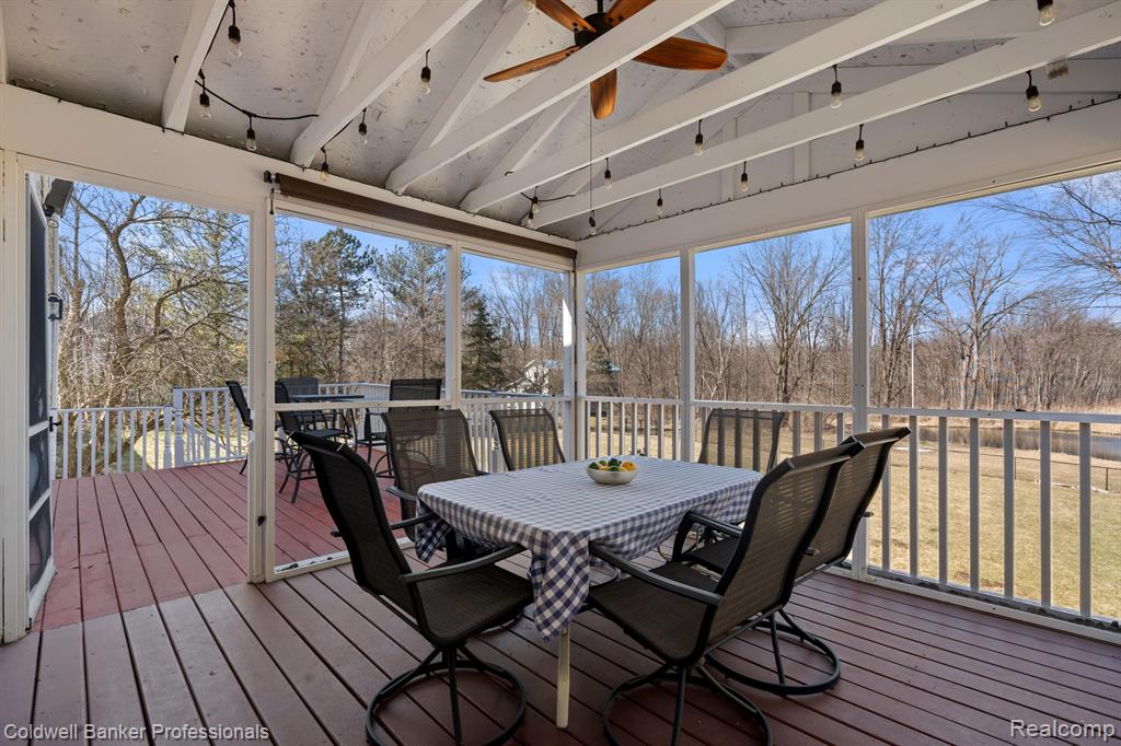 6253 7 MILE Road, South Lyon, MI 48178 — Photo 44