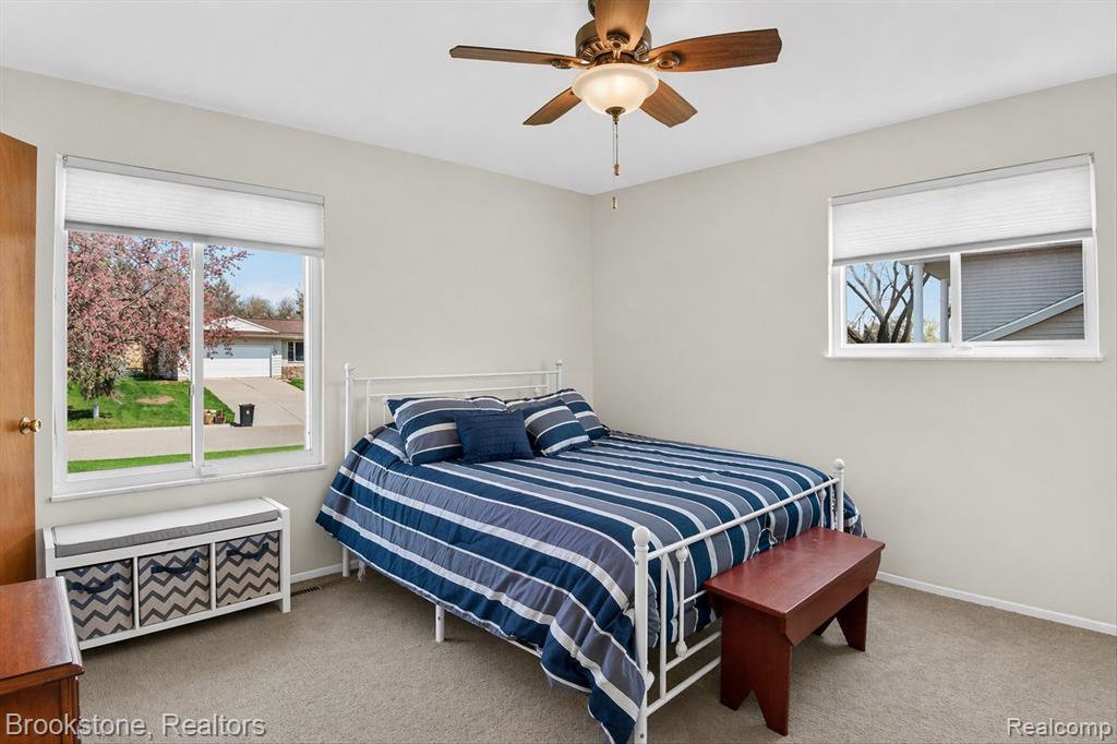 1086 Risecliff Drive, Grand Blanc, MI 48439 — Photo 20