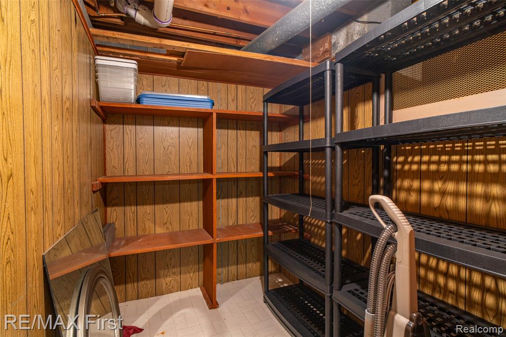 54815 FRANKLIN Drive, Shelby Twp, MI 48316 — Photo 50