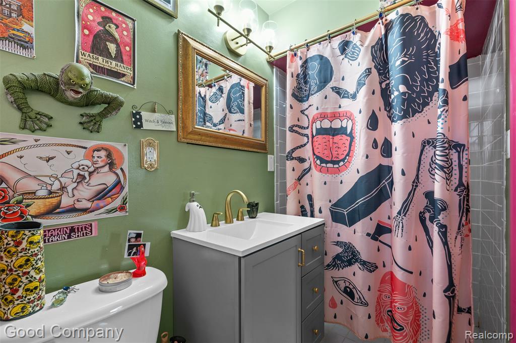 20428 Lennon Street, Harper Woods, MI 48225 — Photo 23