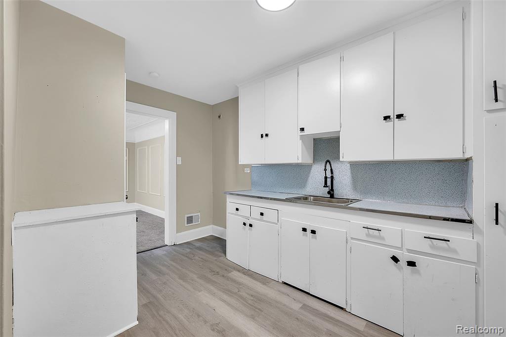13600 Santa Rosa Drive, Detroit, MI 48238 — Photo 14